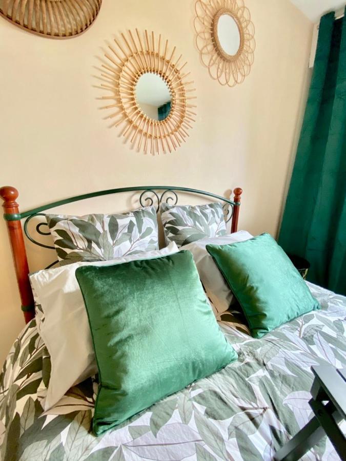 Les Alizes, Proche Marche Central Apartment รัวย็อง ภายนอก รูปภาพ